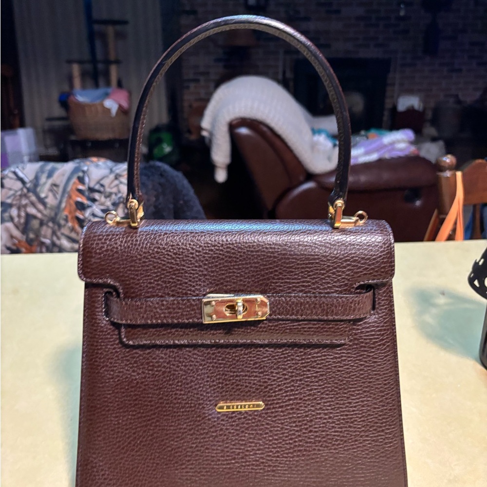 Elegant A.testoni Kelly style top handle bag